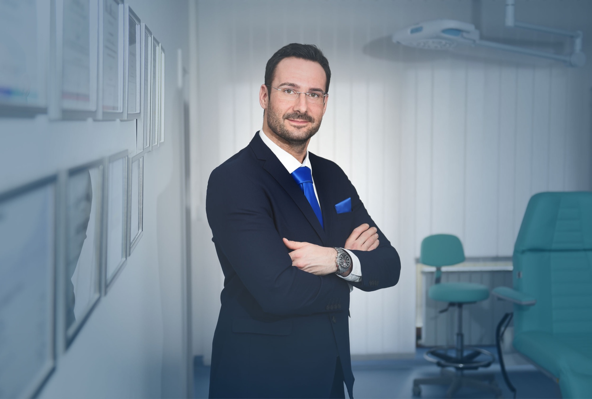 Dr. Matija Miletić u ordinaciji MM Medestetica